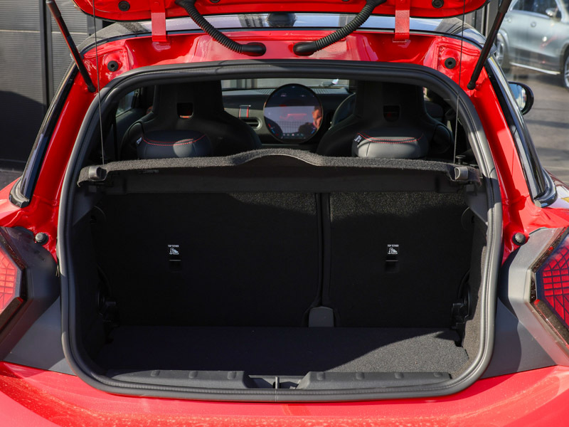 Mini Hatch 1.5 C Exclusive Blue #12