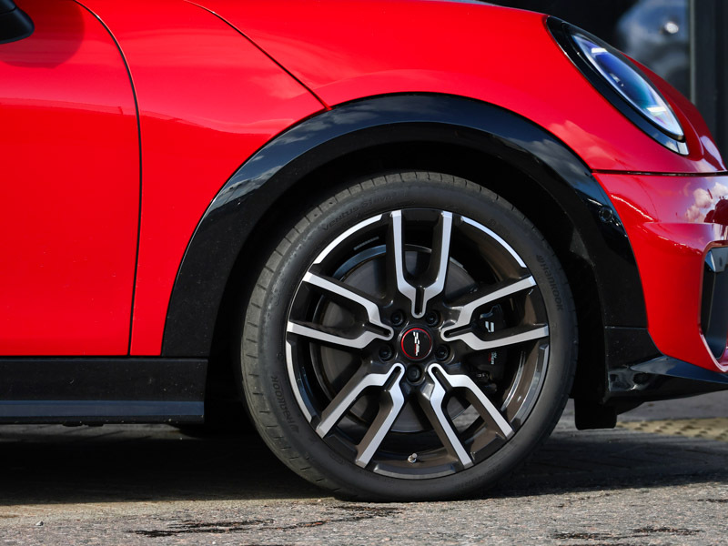 Mini Hatch 1.5 C Exclusive Blue #13