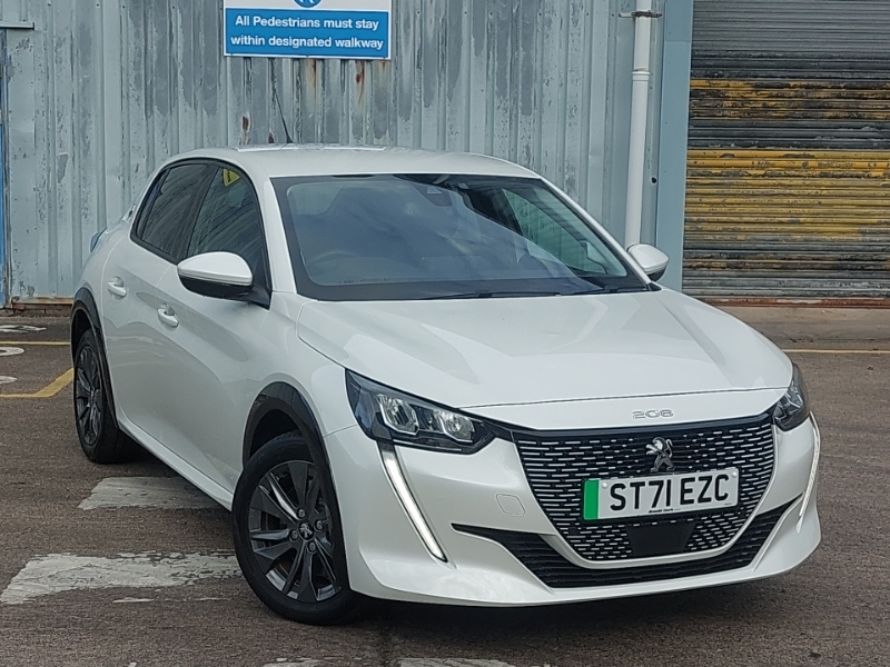 Peugeot e-208 100Kw Allure Premium 50Kwh White