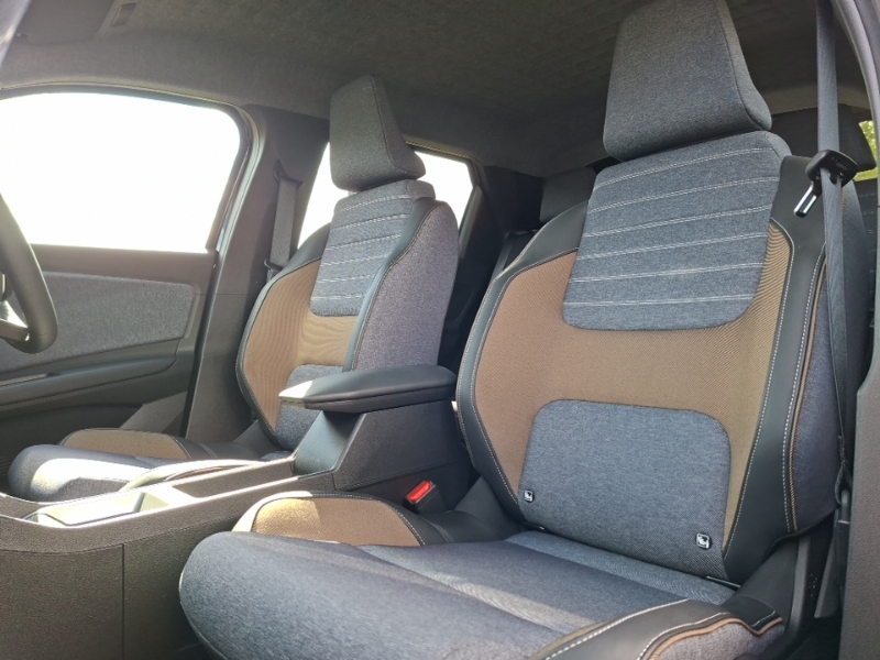 Renault 5 E-Tech 110Kw Iconic Five Comfort Range 52Kwh Black #5