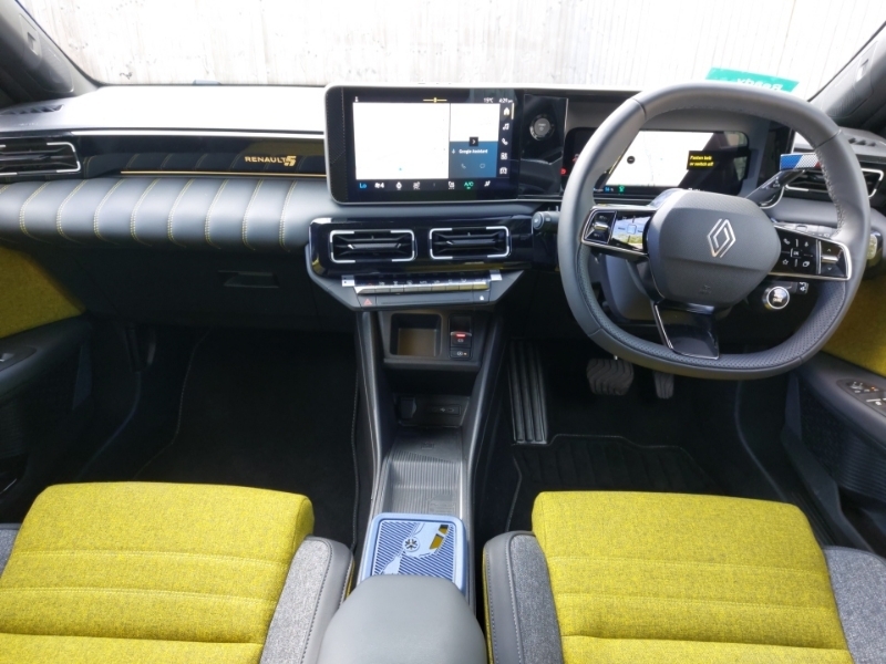 Renault 5 E-Tech 110Kw Iconic Five Comfort Range 52Kwh Black #2