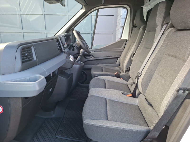 Renault Master Ll35dci 150 Advance Low Roof Chassis Cab White #5