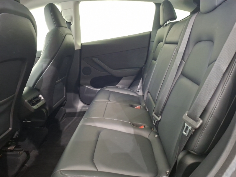 Tesla Model Y Rwd 5dr Auto Black #6