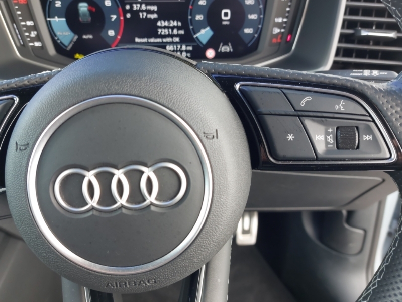 Audi A1 25 Tfsi Black Edition S Tronic Grey #13