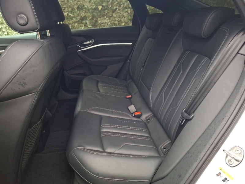 Audi Q8 e tron 300Kw 55 Quattro 114Kwh S Line White #6