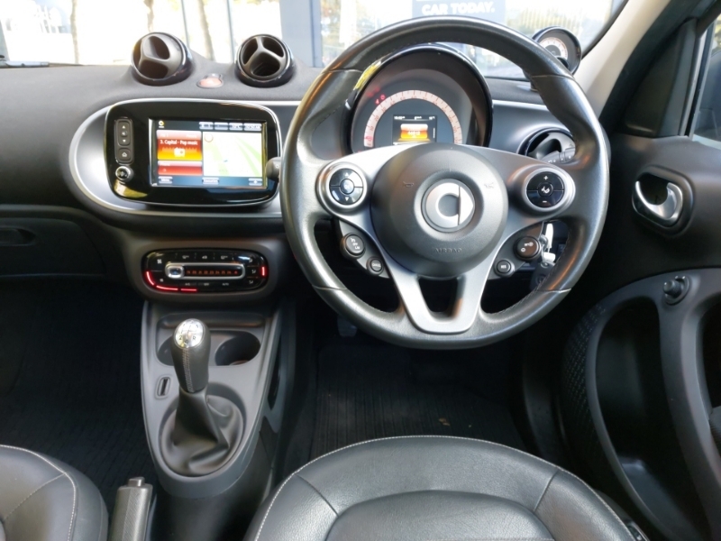 Smart Forfour 1.0 Passion Low Mileage White #8