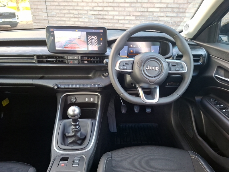 Jeep Avenger 1.2 E-hybrid Summit Dct Grey #7