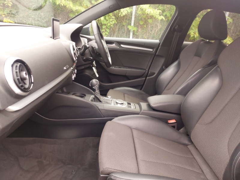 Audi A3 30 Tdi 116 Black Edition S Tronic Black #5