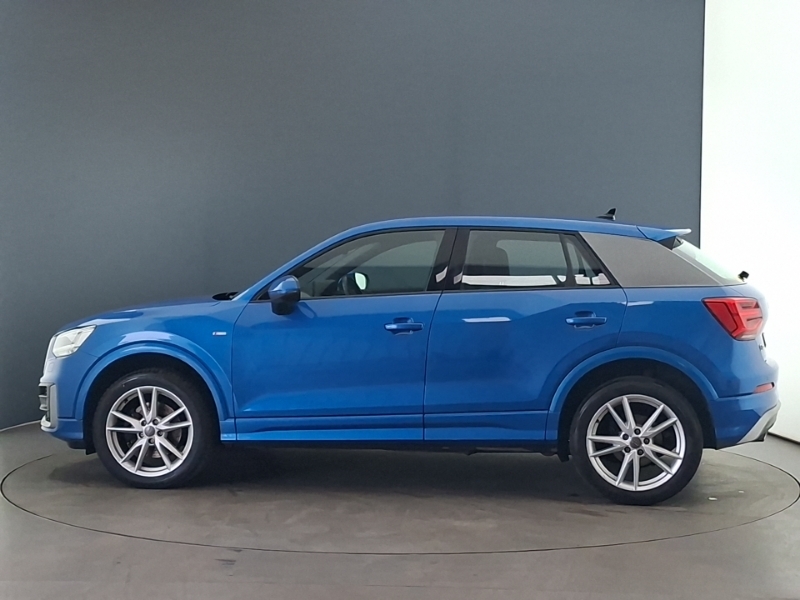 Audi Q2 30 Tdi S Line Blue #4