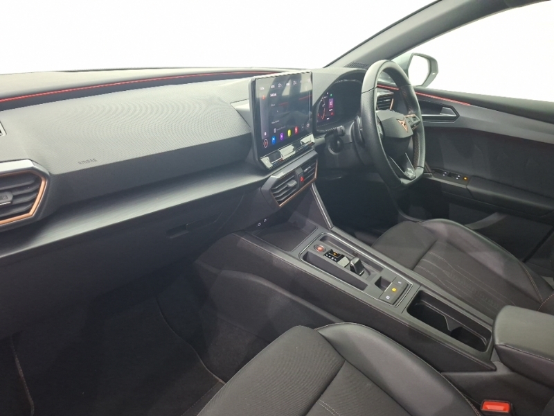 Cupra Leon 2.0 Tsi 300 Vz2 Dsg White #5