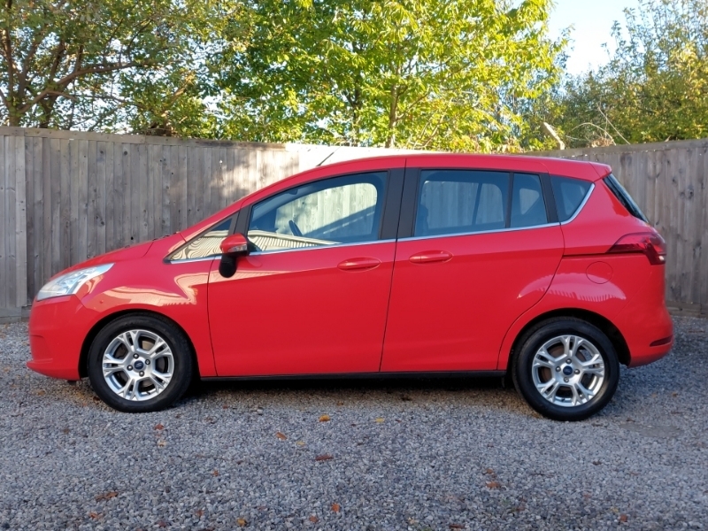 Ford B-Max 1.6 Zetec Navigator Powershift Red #4
