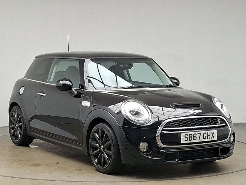 Mini Hatch 2.0 Cooper S Black