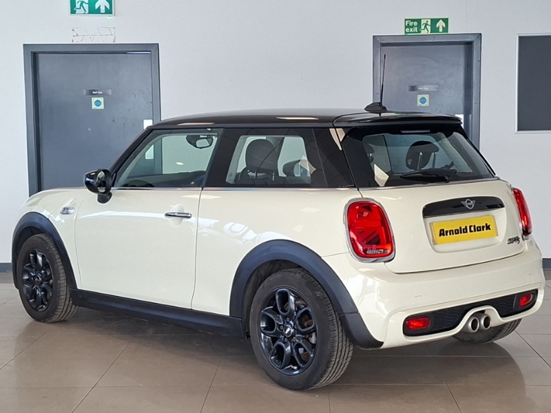 Mini Hatch 2.0 Cooper S Classic II White #2