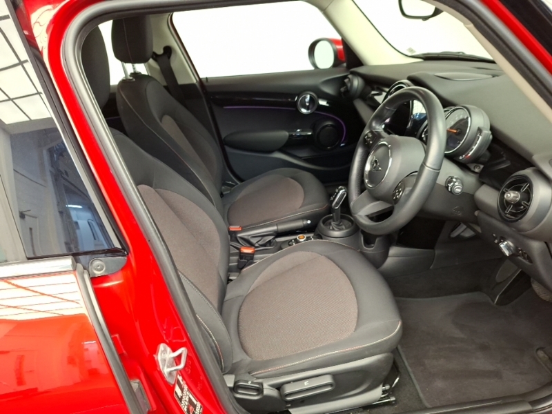 Mini Hatch 1.5 Cooper Classic Red #6