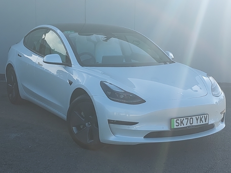 Tesla Model 3 Long Range Awd White