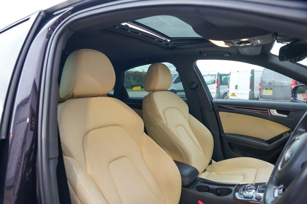 Audi A4 3.0 Tdi V6 S Line S Tronic Quattro Euro 5 Ss Red #2