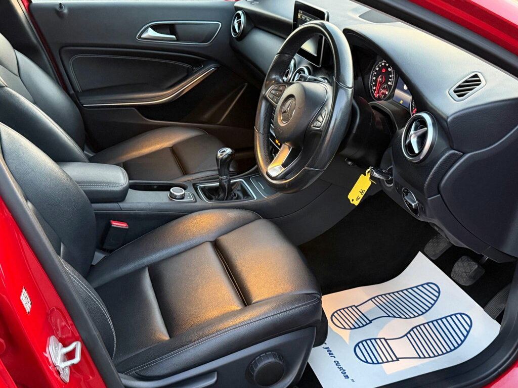 Mercedes-Benz A Class 1.5 A180d Se Euro 6 Ss Red #3