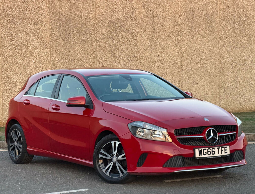 Mercedes-Benz A Class 1.5 A180d Se Euro 6 Ss Red #2