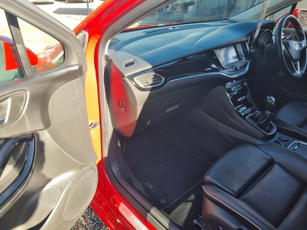 Vauxhall Astra 1.4 I Turbo Elite Red #6