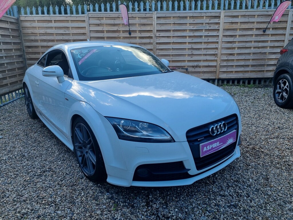 Audi TT 2.0 Tdi Black Edition White