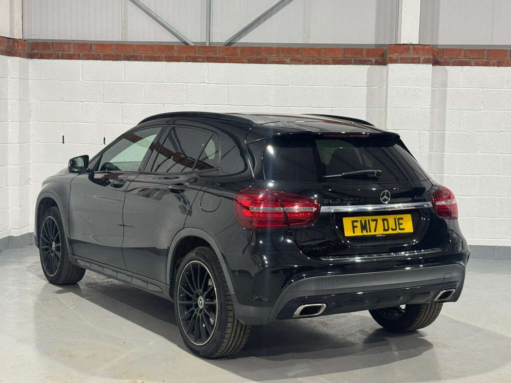 Mercedes-Benz GLA Class 2.1 Gla 220 Amg Line Premium D 4Matic 4Wd Black #5