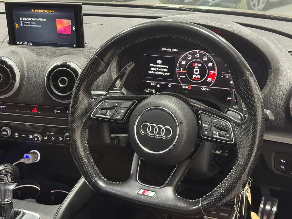 Audi S3 2.0 S3 Tfsi Quattro 4Wd Black #4