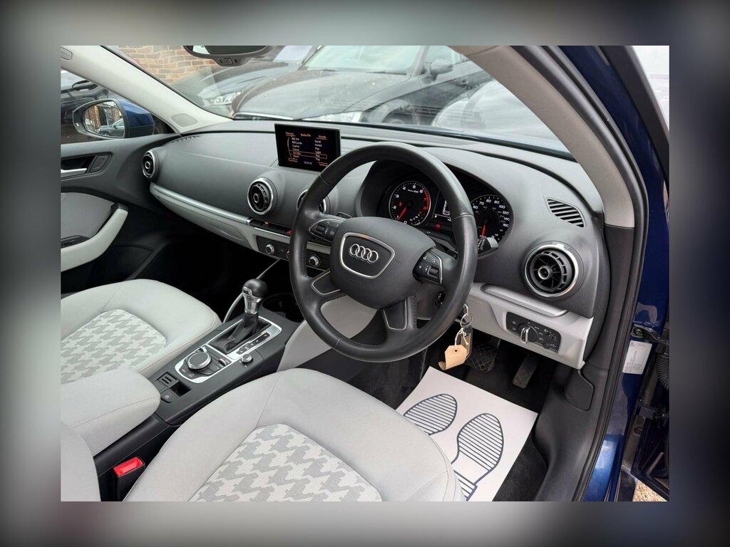 Audi A3 1.4 Tfsi Sport Euro 5 Ss Black #10