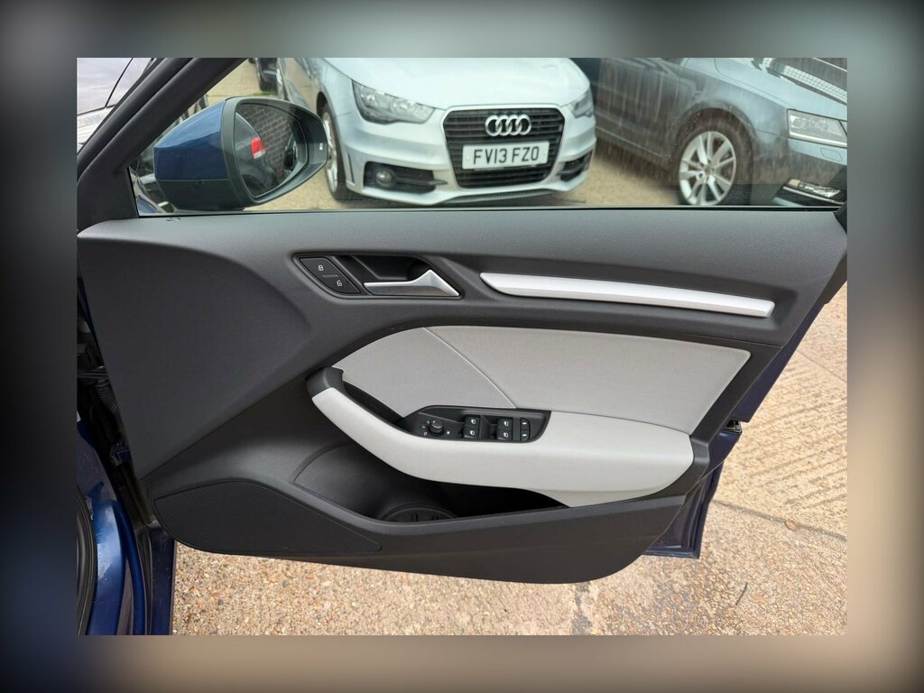 Audi A3 1.4 Tfsi Sport Euro 5 Ss Black #18