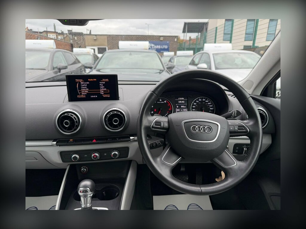 Audi A3 1.4 Tfsi Sport Euro 5 Ss Black #13
