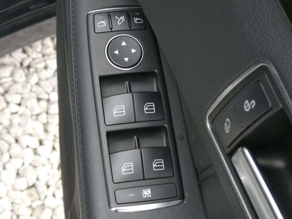 Mercedes-Benz E Class 2.1 E220 Cdi Se G-tronic Euro 5 Ss Black #14