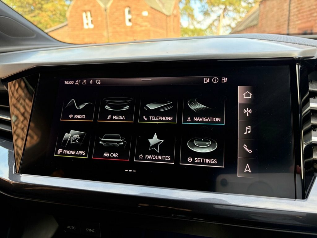 Audi Q4 E Tron 2021 35 S Line Sportback 55Kwh Purple #17