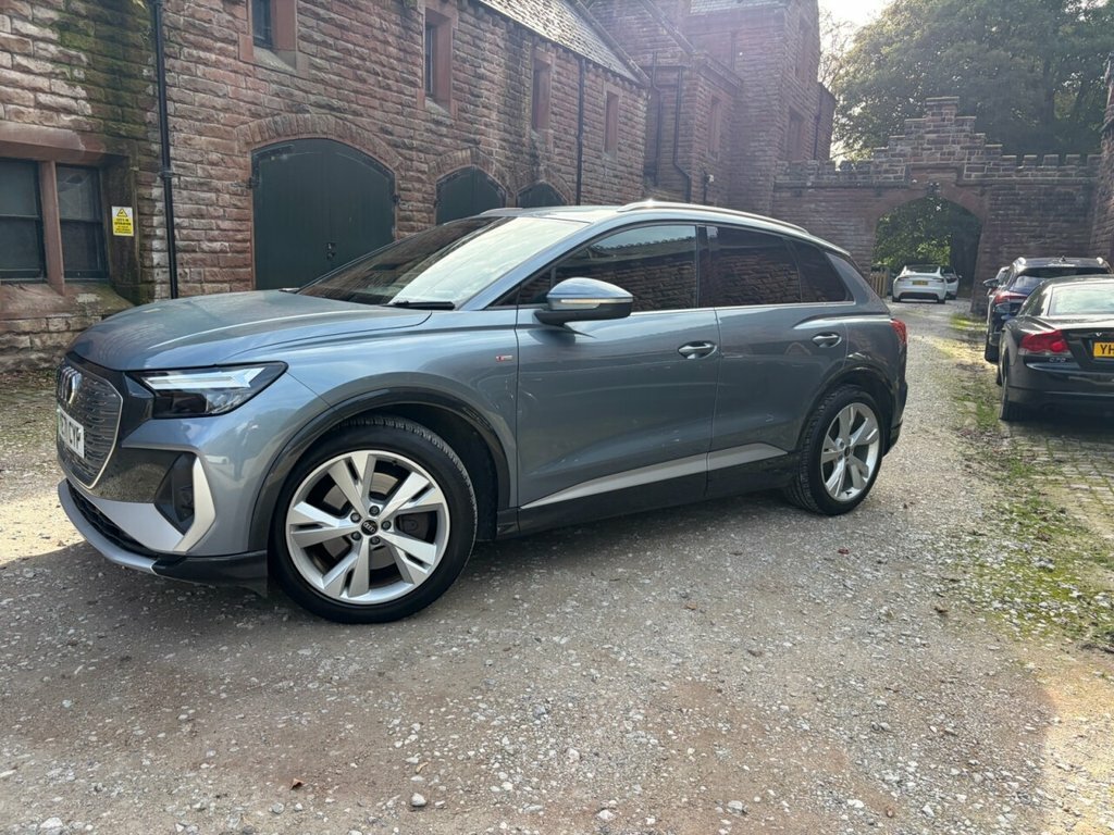 Audi Q4 E Tron 40 S Line Suv 82Kwh 204 Ps Blue #4