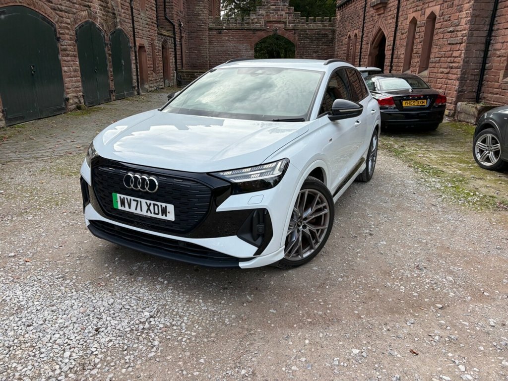 Audi Q4 E Tron 35 Edition 1 Suv 55Kwh 170 Ps White #2