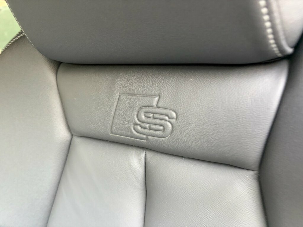 Audi Q4 E Tron Audi E-tron Sportback Speci 150Kw 40 82.77Kwh Laun Silver #10