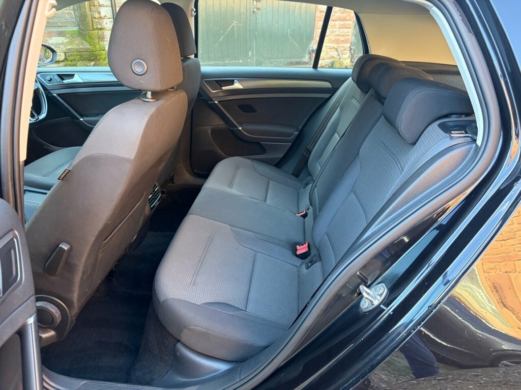 Volkswagen e-Golf Hatchback 35.8Kwh E-golf 201919 Black #6