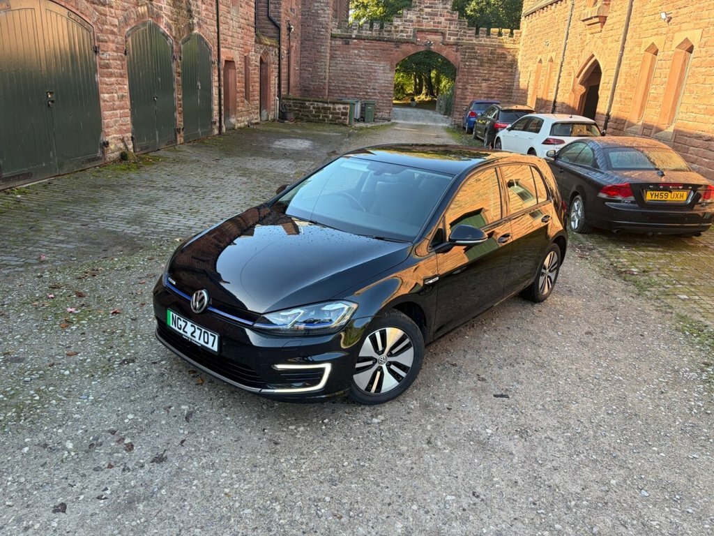 Volkswagen e-Golf Hatchback 35.8Kwh E-golf 201919 Black #2