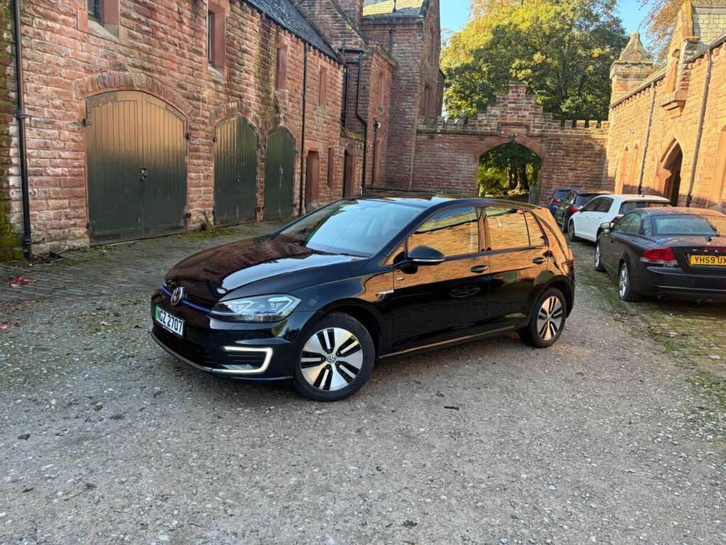 Volkswagen e-Golf Hatchback 35.8Kwh E-golf 201919 Black #3