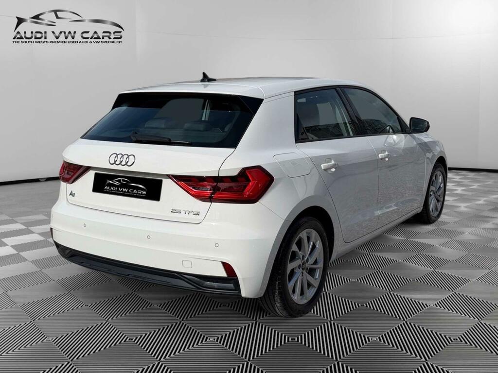 Audi A1 Sport White #5