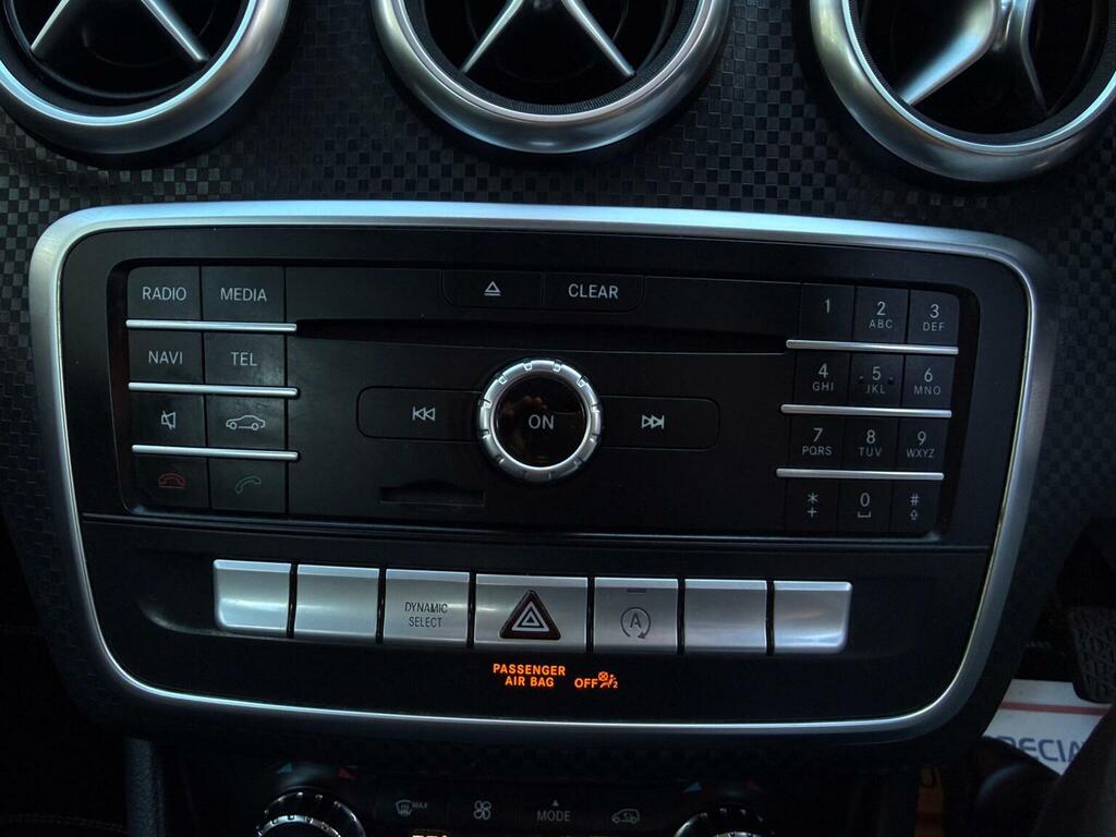 Mercedes-Benz A Class A180d Sport White #36