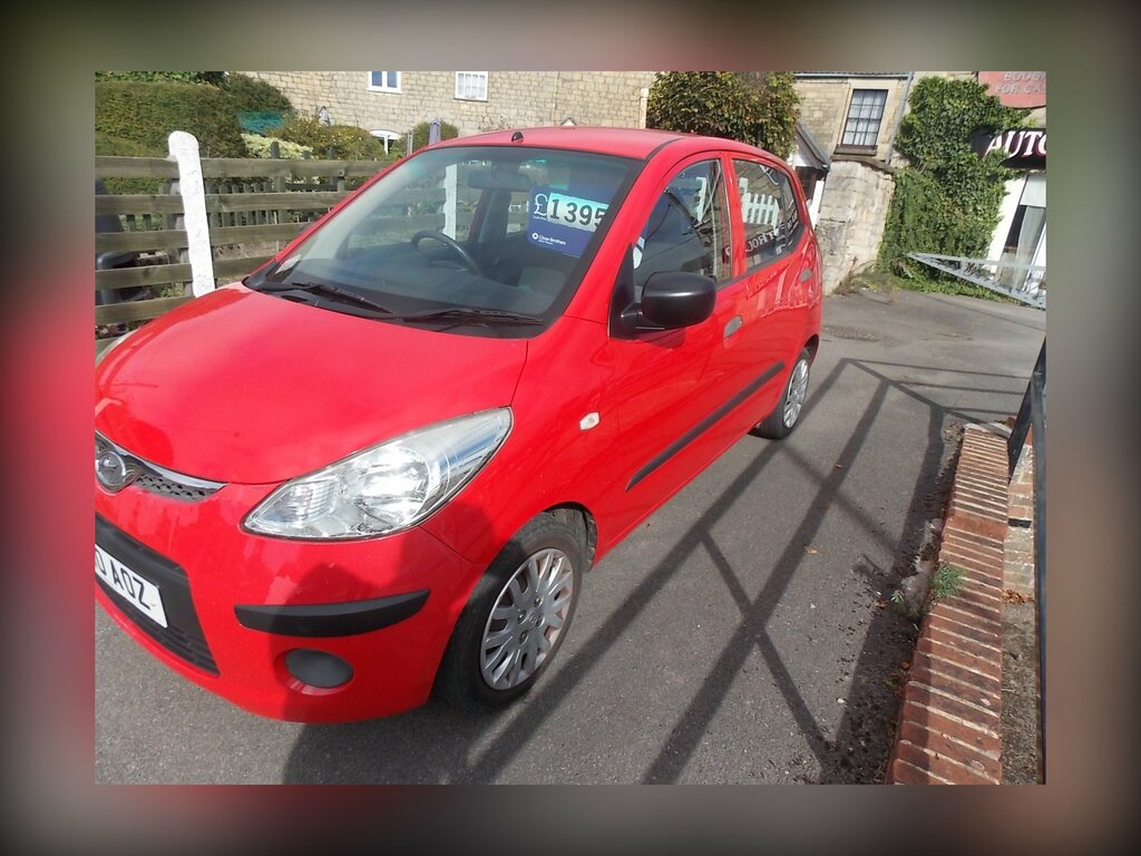 Hyundai I10 1.2 Classic Hatchback Euro 4 77 Red #2