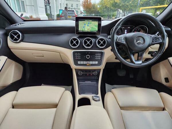 Mercedes-Benz GLA Class 1.6 Gla200 Se Executive 7G-dct Euro 6 Ss #2