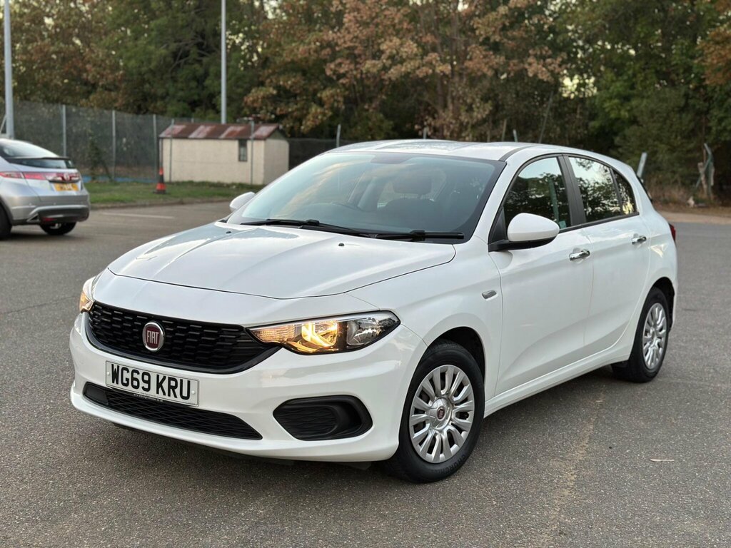 Fiat Tipo 1.4 Mpi Easy Euro 6 White #2