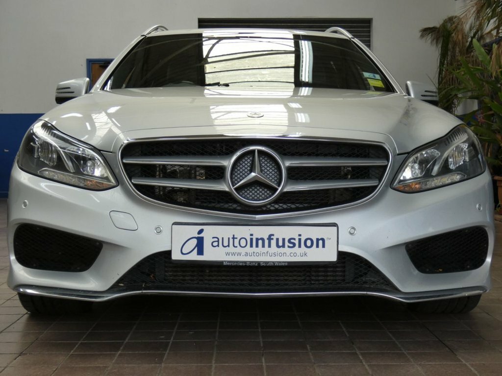 Mercedes-Benz E Class 3L Amg Sport Silver #4