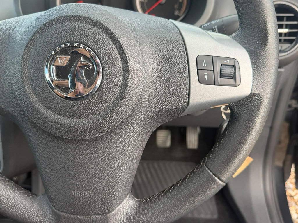 Vauxhall Corsa 1.2 16V Se Euro 5 Black #43