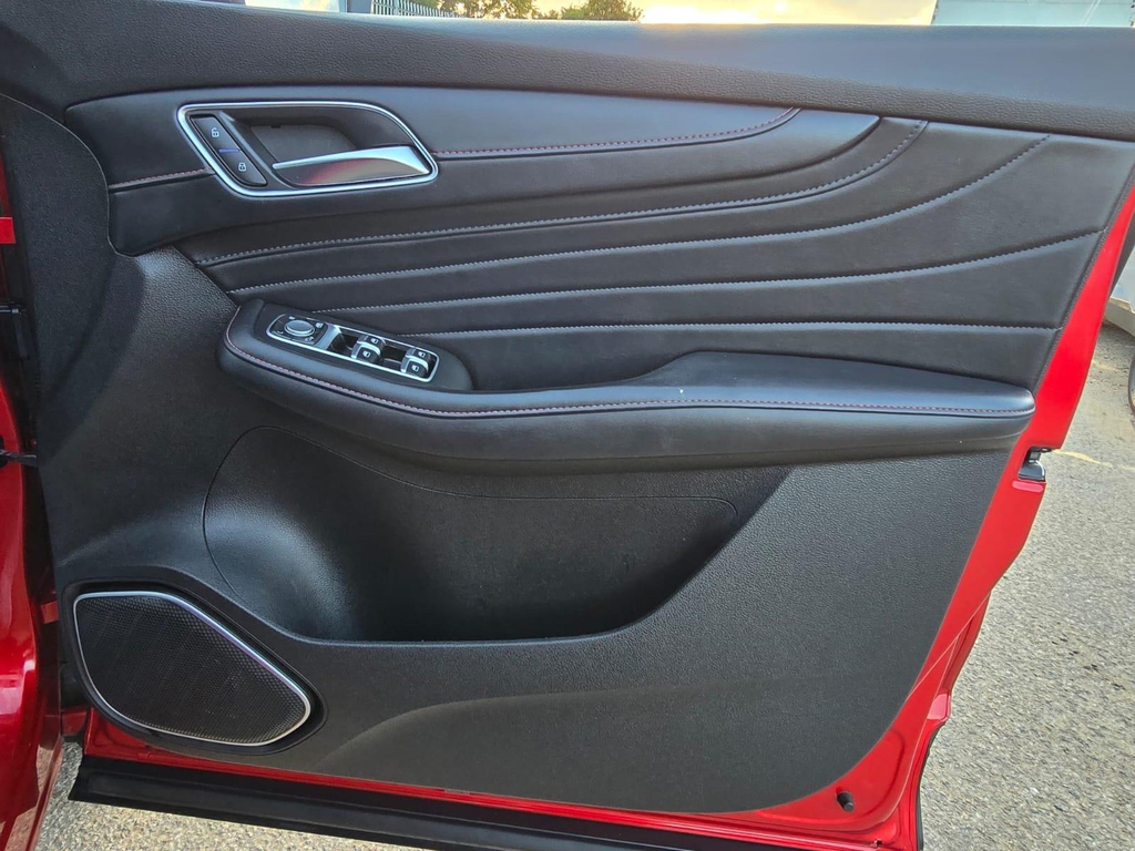 MG HS 1.5 T-gdi Phev Exclusive Red #37