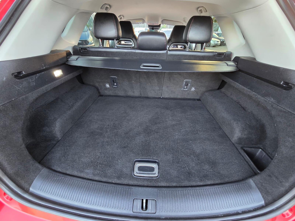 MG HS 1.5 T-gdi Phev Exclusive Red #53