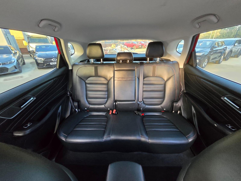 MG HS 1.5 T-gdi Phev Exclusive Red #18