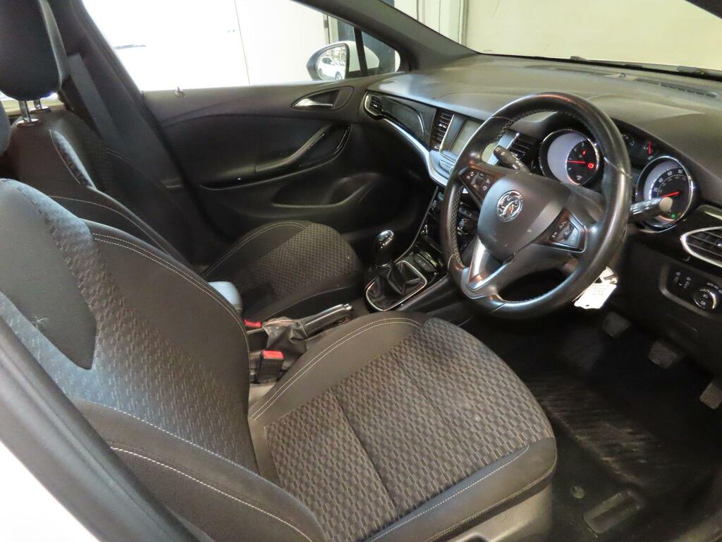 Vauxhall Astra 1L Sri Nav Black #7