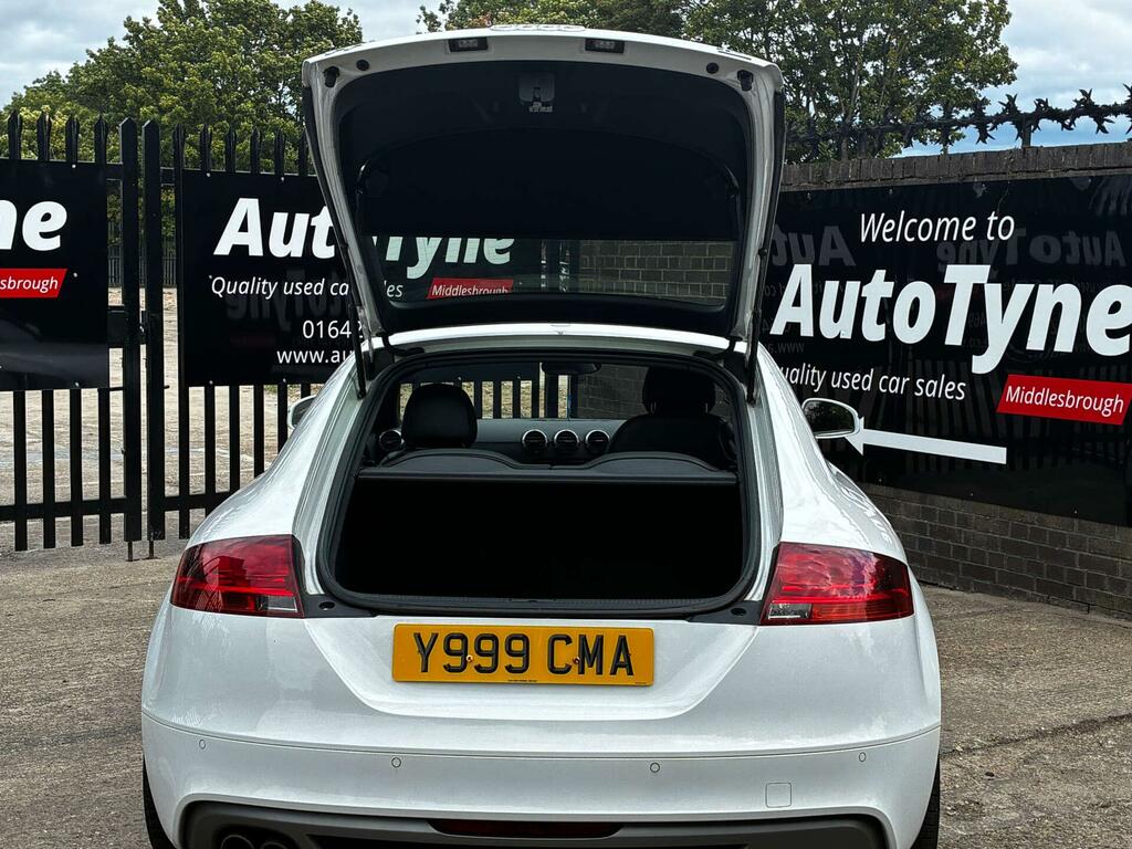 Audi TT Mercedes-benz Audi Tt 2.0 Tdi Black Edition Coupe White #9