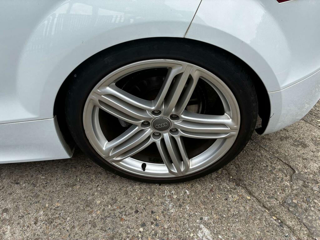 Audi TT Mercedes-benz Audi Tt 2.0 Tdi Black Edition Coupe White #33